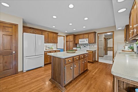 Tiny photo for 979 Millview Drive, Batavia, IL 60510 (MLS # 12586442)