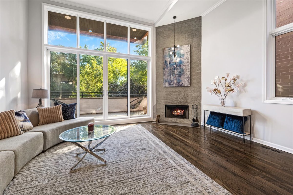 1018 N Honore Avenue C