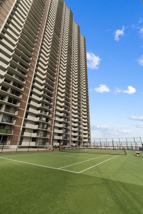 Tiny photo for 6033 N Sheridan Road #7C, Chicago, IL 60660 (MLS # 12556640)