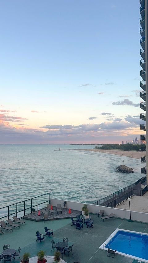 Tiny photo for 6033 N Sheridan Road #7C, Chicago, IL 60660 (MLS # 12556640)