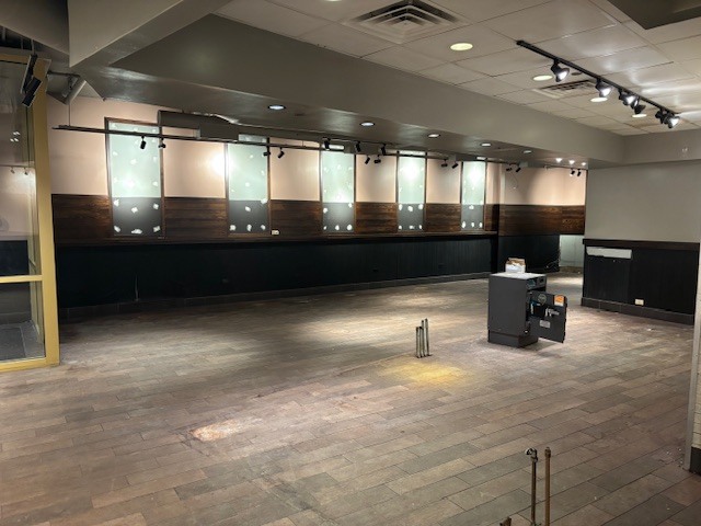 111 E Chestnut Street