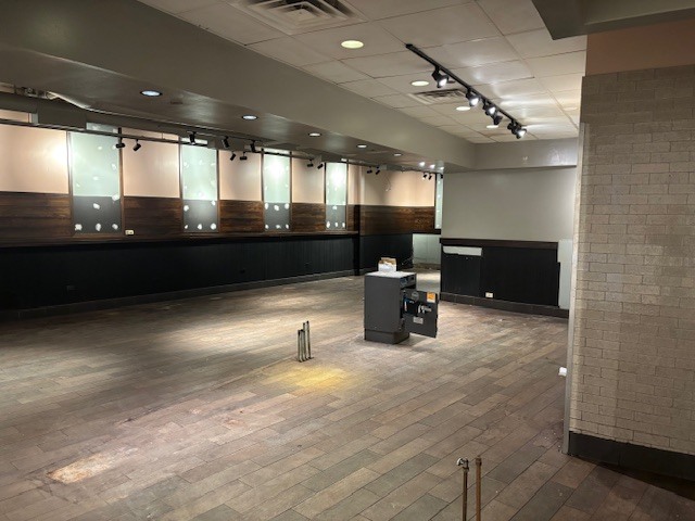 111 E Chestnut Street