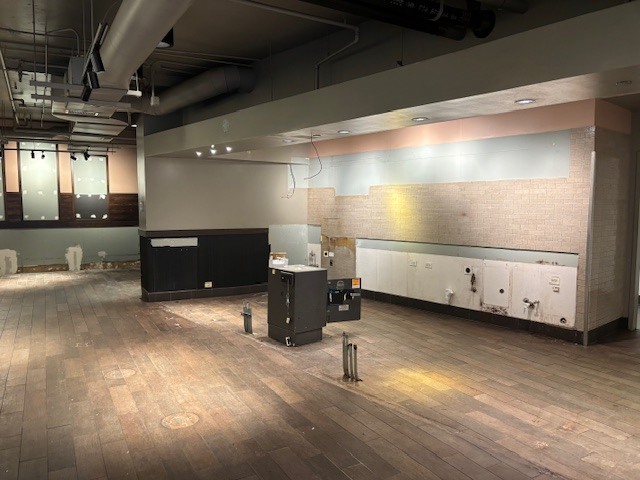 111 E Chestnut Street