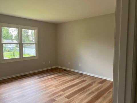 Tiny photo for 5312 W Lake Shore Drive W, Oakwood Hills, IL 60013 (MLS # 12769019)