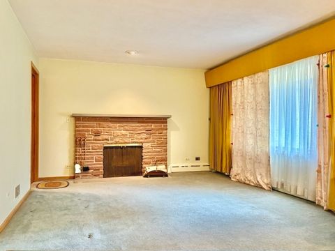 Tiny photo for 2N253 Swift Road, Lombard, IL 60148 (MLS # 12464548)