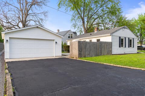 Tiny photo for 638 N Lombard Avenue, Lombard, IL 60148 (MLS # 12706127)