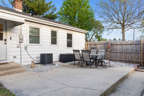 Tiny photo for 638 N Lombard Avenue, Lombard, IL 60148 (MLS # 12706127)