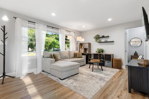Tiny photo for 638 N Lombard Avenue, Lombard, IL 60148 (MLS # 12706127)