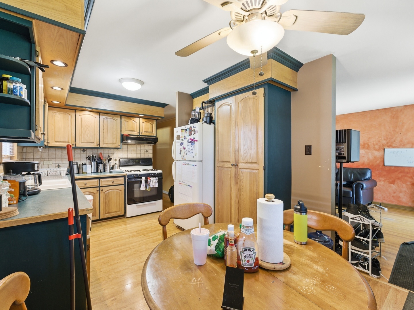 7433 W 114th Street