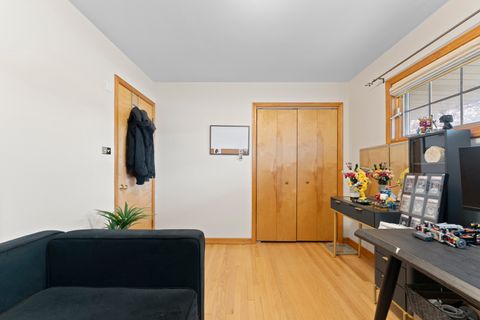 Tiny photo for 16W604 Crest Avenue, Bensenville, IL 60106 (MLS # 12620953)