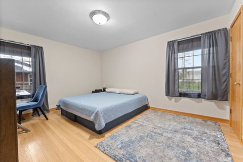 Tiny photo for 16W604 Crest Avenue, Bensenville, IL 60106 (MLS # 12620953)