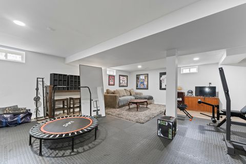 Tiny photo for 16W604 Crest Avenue, Bensenville, IL 60106 (MLS # 12620953)