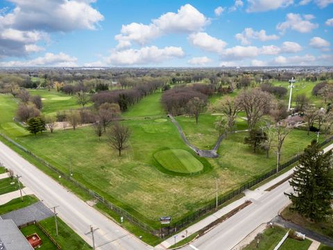 Tiny photo for 16W604 Crest Avenue, Bensenville, IL 60106 (MLS # 12620953)