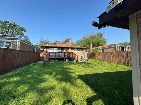 Tiny photo for 14221 Ingleside Avenue, Dolton, IL 60419 (MLS # 12441290)