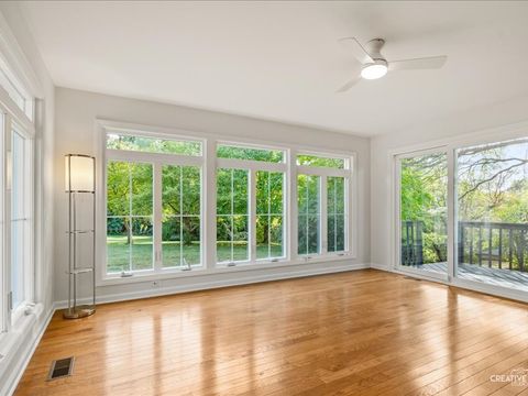 Tiny photo for 40W665 Carriage Court, St. Charles, IL 60175 (MLS # 12480298)