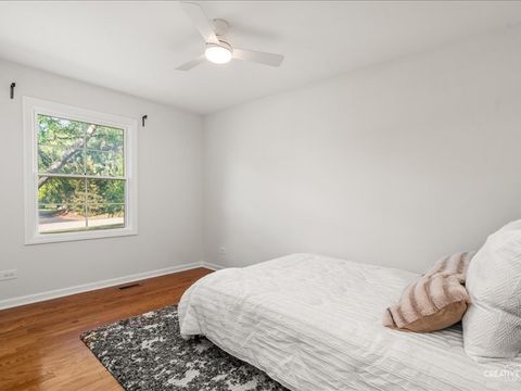 Tiny photo for 40W665 Carriage Court, St. Charles, IL 60175 (MLS # 12480298)