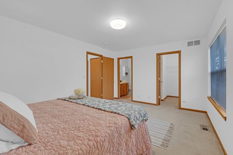 Tiny photo for 1661 W CHRYSLER Drive #9-1, Belvidere, IL 61008 (MLS # 12714861)