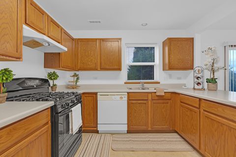 Tiny photo for 1661 W CHRYSLER Drive #9-1, Belvidere, IL 61008 (MLS # 12714861)