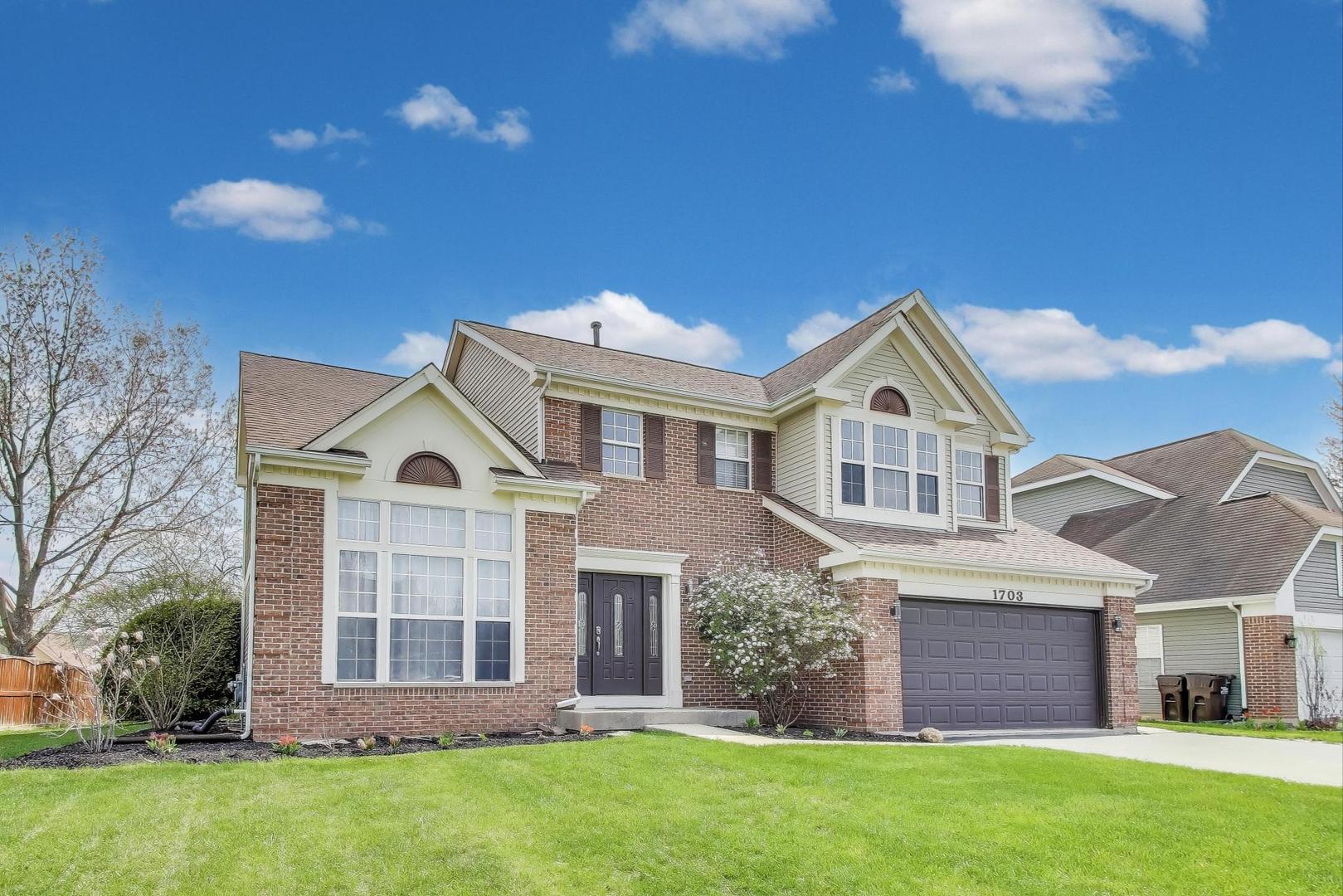 1703 Cunningham Lane
