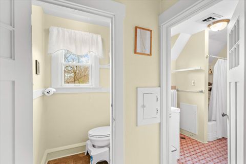 Tiny photo for 705 W Michigan Avenue, Urbana, IL 61801 (MLS # 12603033)