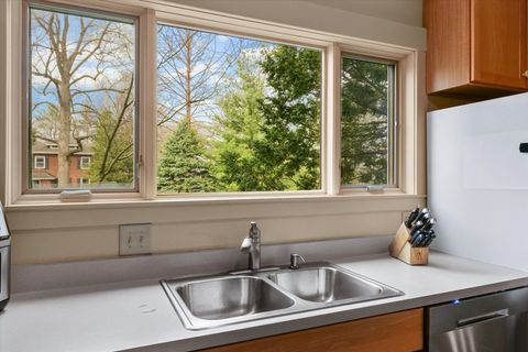 Tiny photo for 705 W Michigan Avenue, Urbana, IL 61801 (MLS # 12603033)