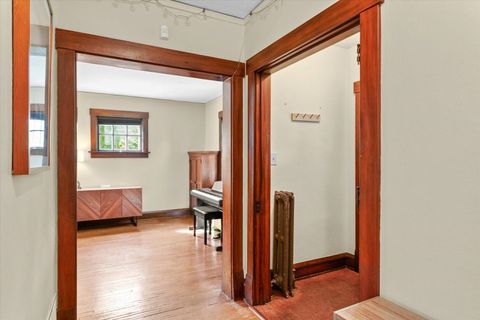 Tiny photo for 705 W Michigan Avenue, Urbana, IL 61801 (MLS # 12603033)