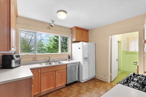 Tiny photo for 705 W Michigan Avenue, Urbana, IL 61801 (MLS # 12603033)