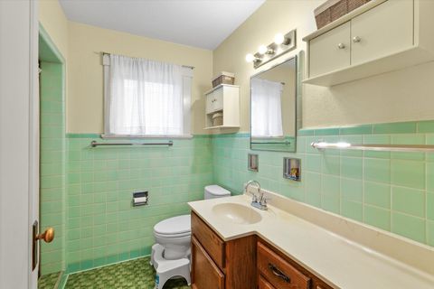 Tiny photo for 705 W Michigan Avenue, Urbana, IL 61801 (MLS # 12603033)