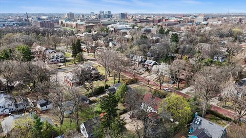 Tiny photo for 705 W Michigan Avenue, Urbana, IL 61801 (MLS # 12603033)