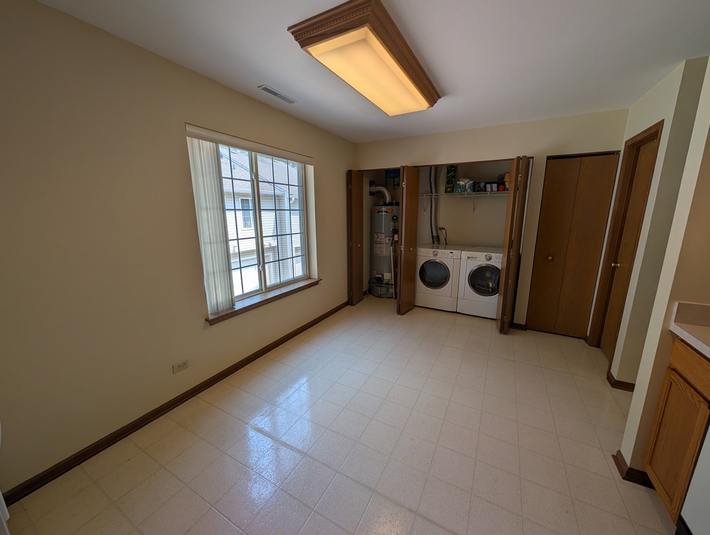 293 W Treehouse Lane