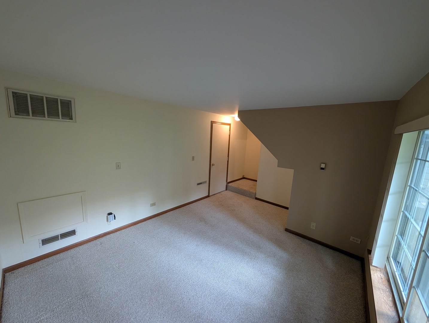 293 W Treehouse Lane