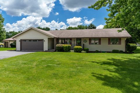 Photo of 7431 FARVIEW Drive, Cherry Valley, IL 61016 (MLS # 12686285)