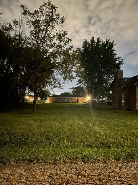 Photo of 2918 143rd Place, Blue Island, IL 60406 (MLS # 12545092)