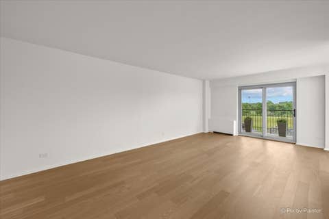 Tiny photo for 6933 N Kedzie Avenue #405, Chicago, IL 60645 (MLS # 12720740)