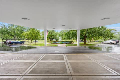 Tiny photo for 6933 N Kedzie Avenue #405, Chicago, IL 60645 (MLS # 12720740)