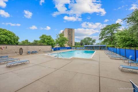 Tiny photo for 6933 N Kedzie Avenue #405, Chicago, IL 60645 (MLS # 12720740)
