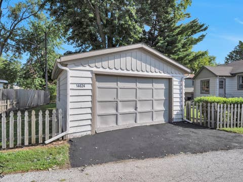 Tiny photo for 14624 S Albany Avenue, Posen, IL 60469 (MLS # 12721202)