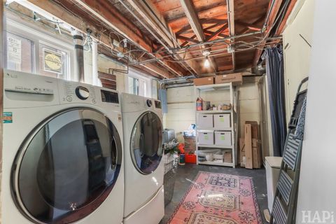 Tiny photo for 243 S Evanslawn Avenue, Aurora, IL 60506 (MLS # 12479813)