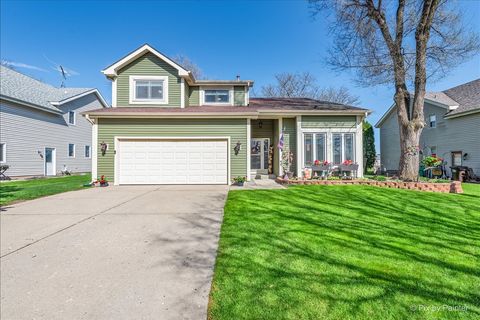 Tiny photo for 1097 Amberwood Drive, Crystal Lake, IL 60014 (MLS # 12618376)