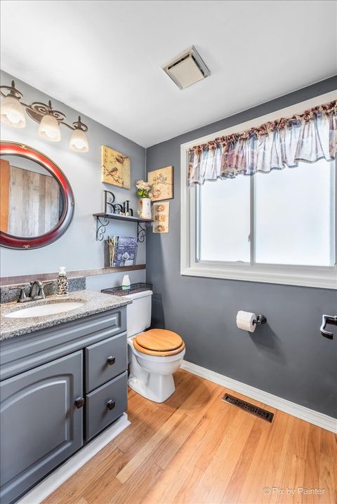 Tiny photo for 1097 Amberwood Drive, Crystal Lake, IL 60014 (MLS # 12618376)