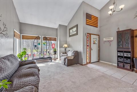 Tiny photo for 1097 Amberwood Drive, Crystal Lake, IL 60014 (MLS # 12618376)