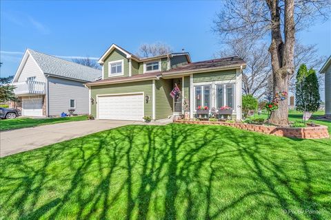 Tiny photo for 1097 Amberwood Drive, Crystal Lake, IL 60014 (MLS # 12618376)