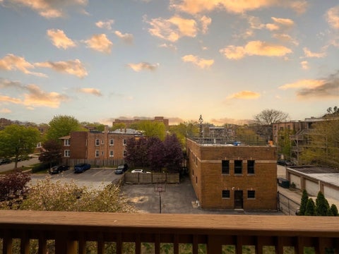 Tiny photo for 953 E Hyde Park Boulevard #3, Chicago, IL 60615 (MLS # 12703894)