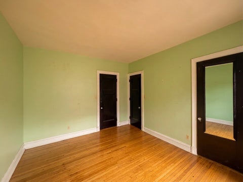 Tiny photo for 953 E Hyde Park Boulevard #3, Chicago, IL 60615 (MLS # 12703894)