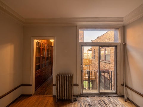Tiny photo for 953 E Hyde Park Boulevard #3, Chicago, IL 60615 (MLS # 12703894)