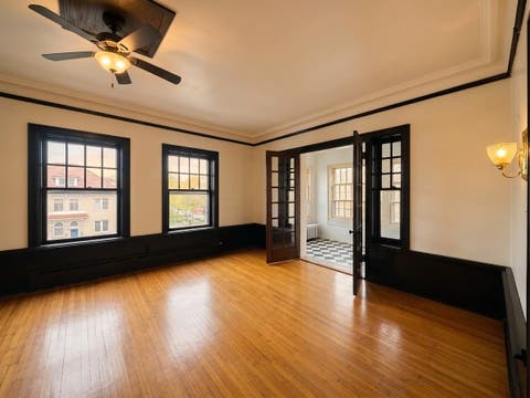 Tiny photo for 953 E Hyde Park Boulevard #3, Chicago, IL 60615 (MLS # 12703894)