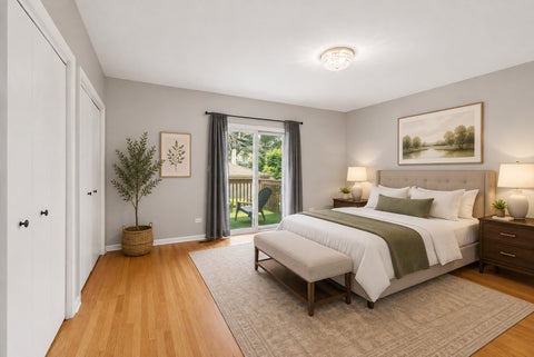 Tiny photo for 853 W Lakeside Place #1W, Chicago, IL 60640 (MLS # 12773162)