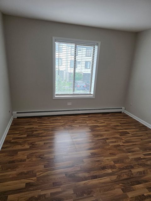 Tiny photo for 412 E Bailey Road #104, Naperville, IL 60565 (MLS # 12504202)