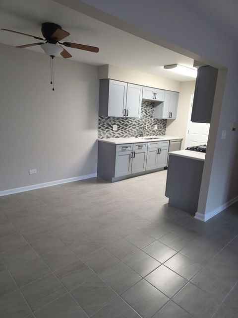 Tiny photo for 412 E Bailey Road #104, Naperville, IL 60565 (MLS # 12504202)
