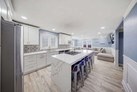 Tiny photo for 2713 Landen Drive, Melrose Park, IL 60164 (MLS # 12608039)